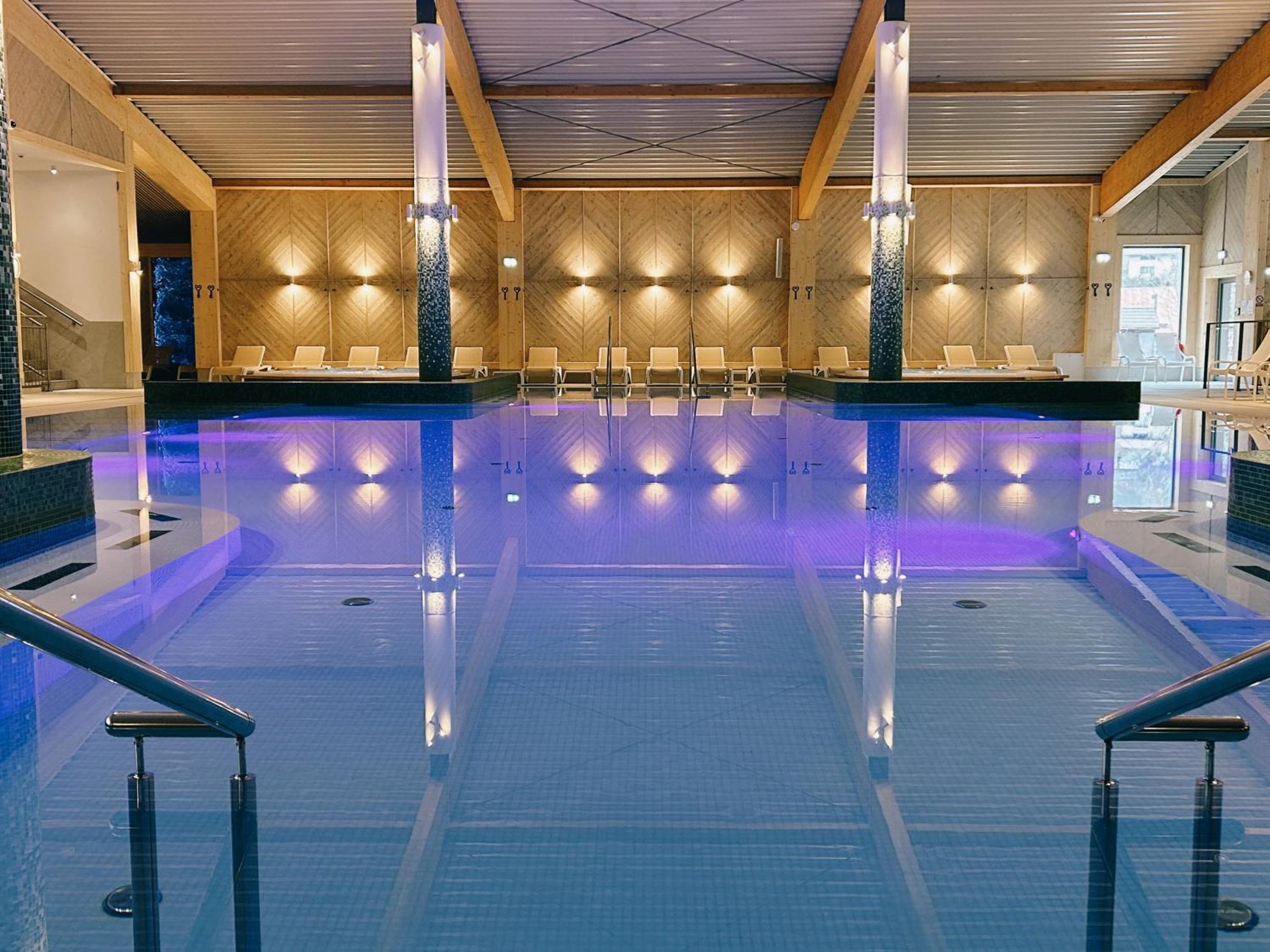 Hotel Aries &