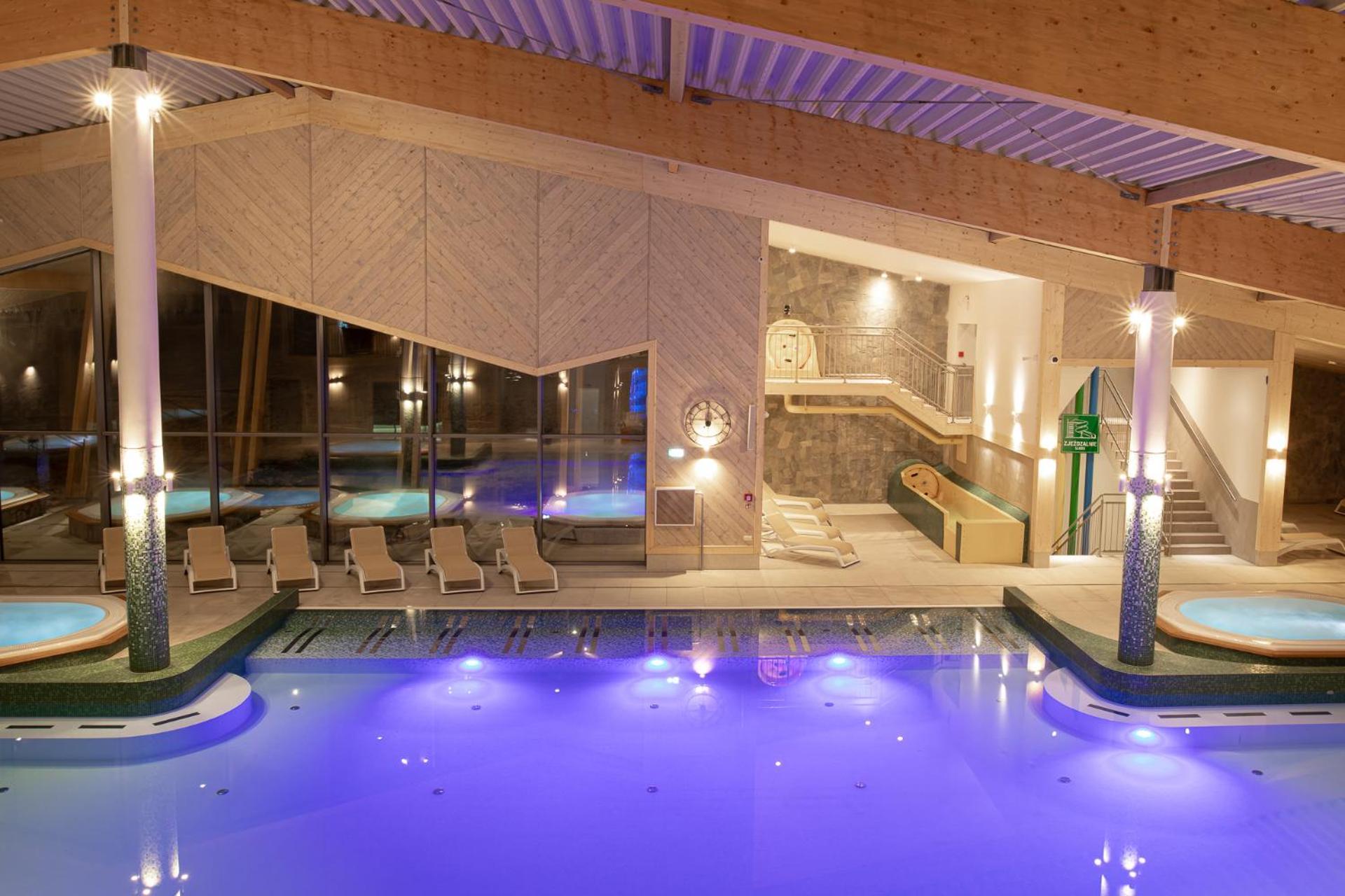 Hotel Aries & 5*