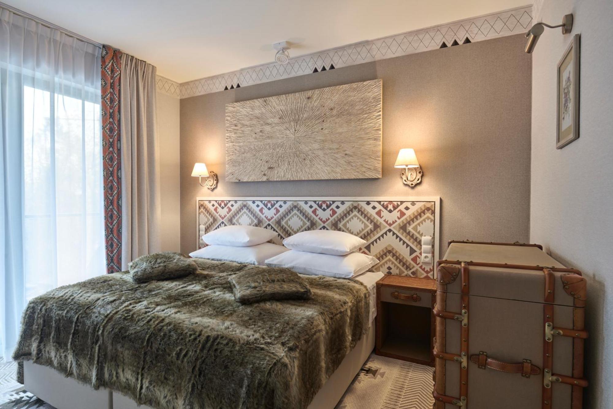 Aries & Hotel 5*